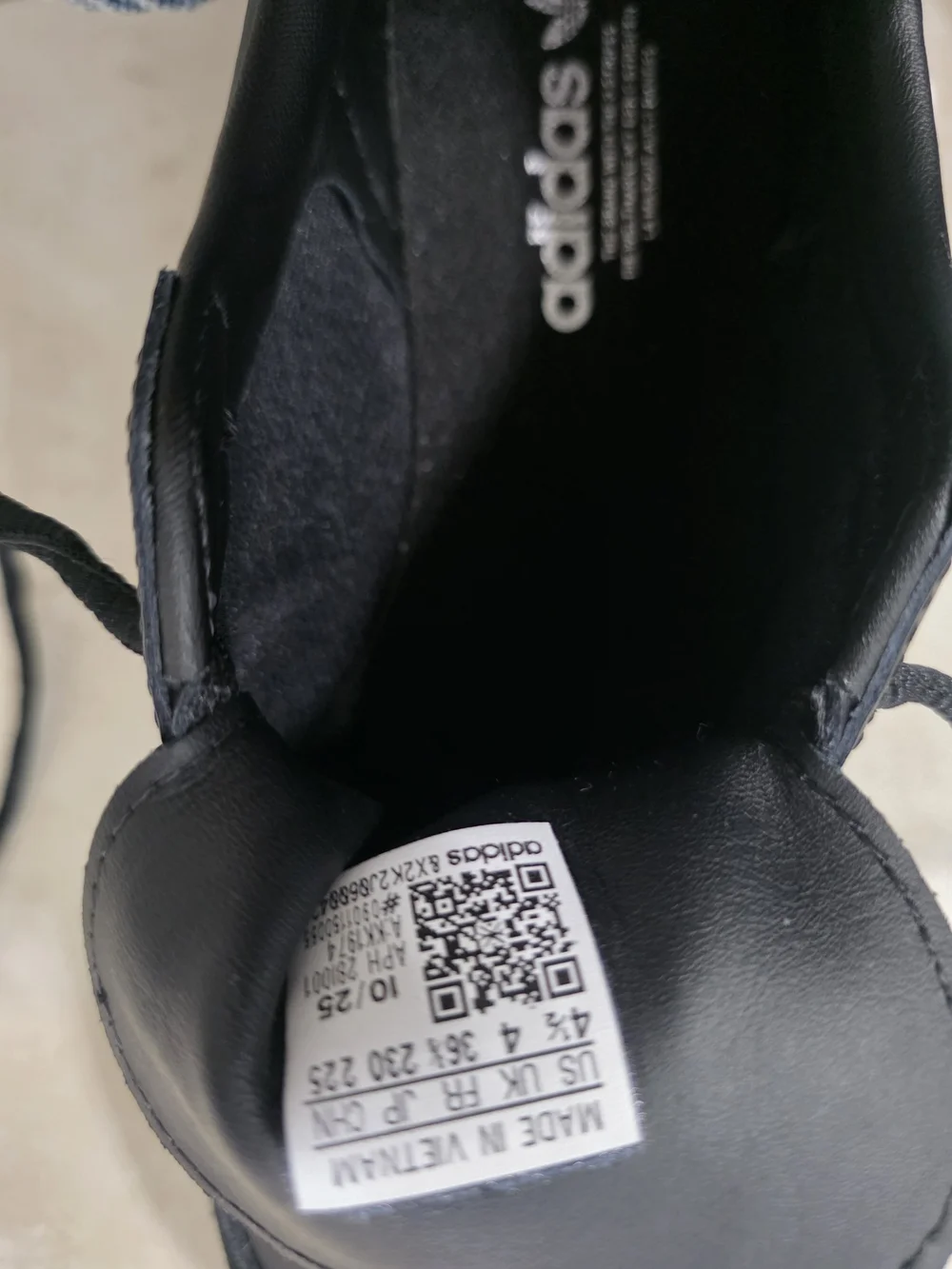 adidas low profile
